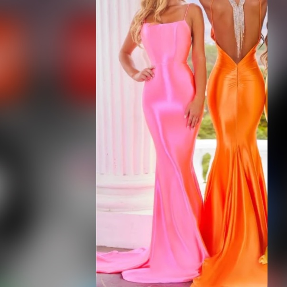 NWT PS22365 HOT PINK size 0 Portia & Scarlett dress gown